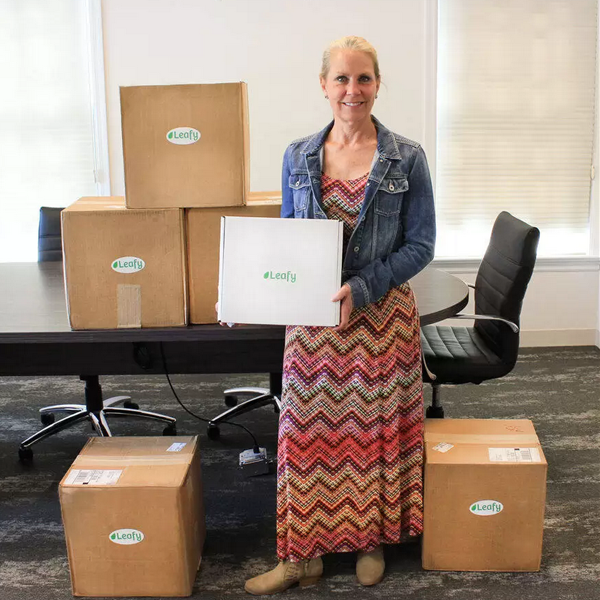 Leafy Donates Cleaning Supplies to Veteran Organization