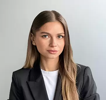 Maria — Senior Project Manager